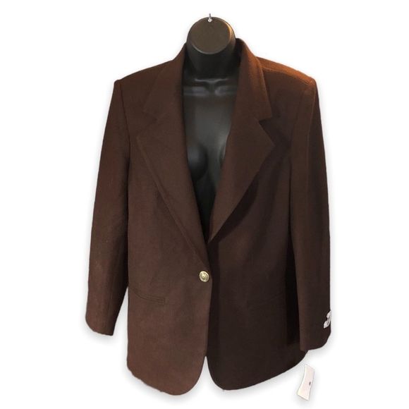 *795 New With Tags Requirements Wool Blazer